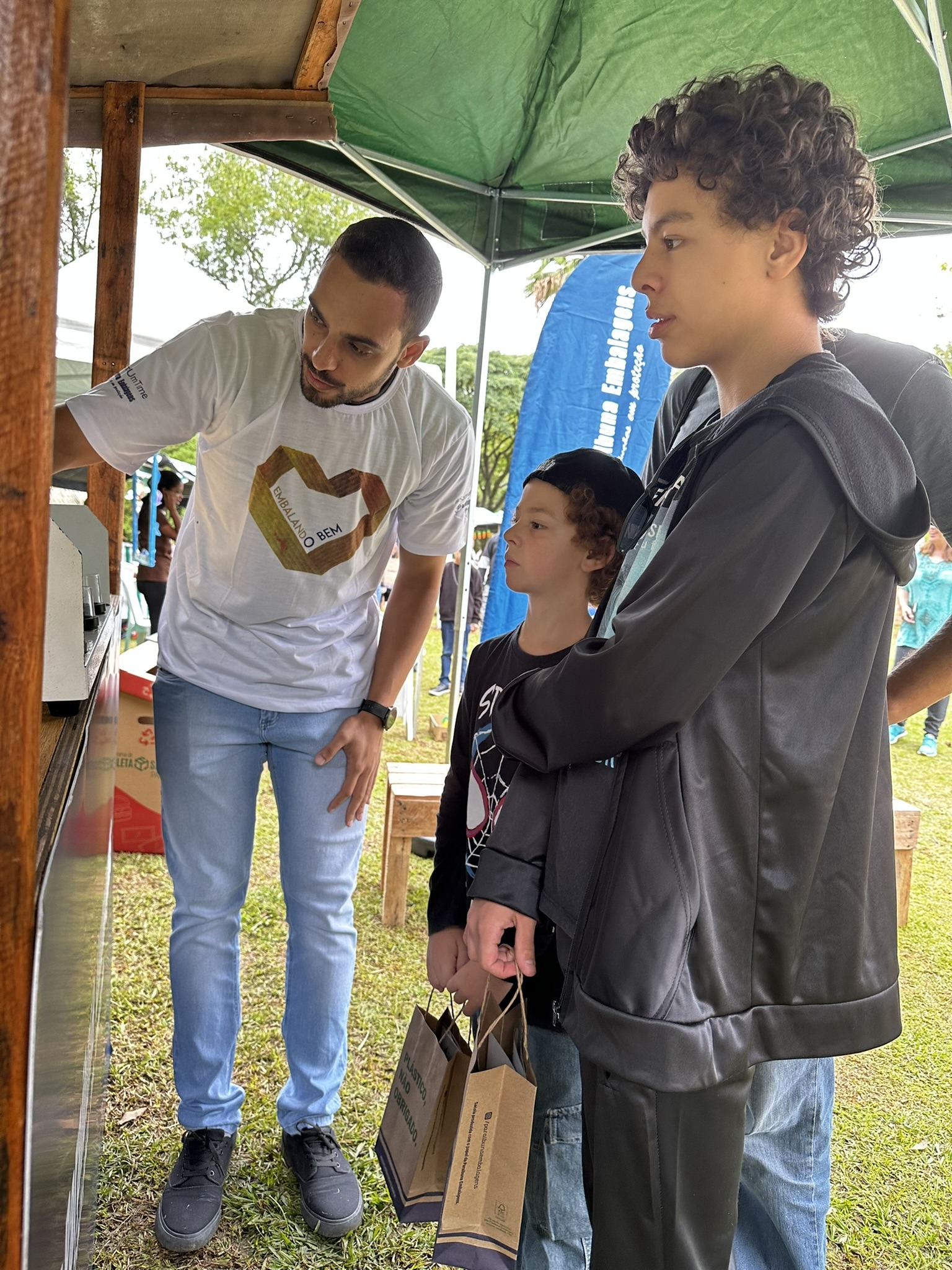 Paraibuna leva diversão ao Parque da Lajinha na celebração do Dia Mundial da Água