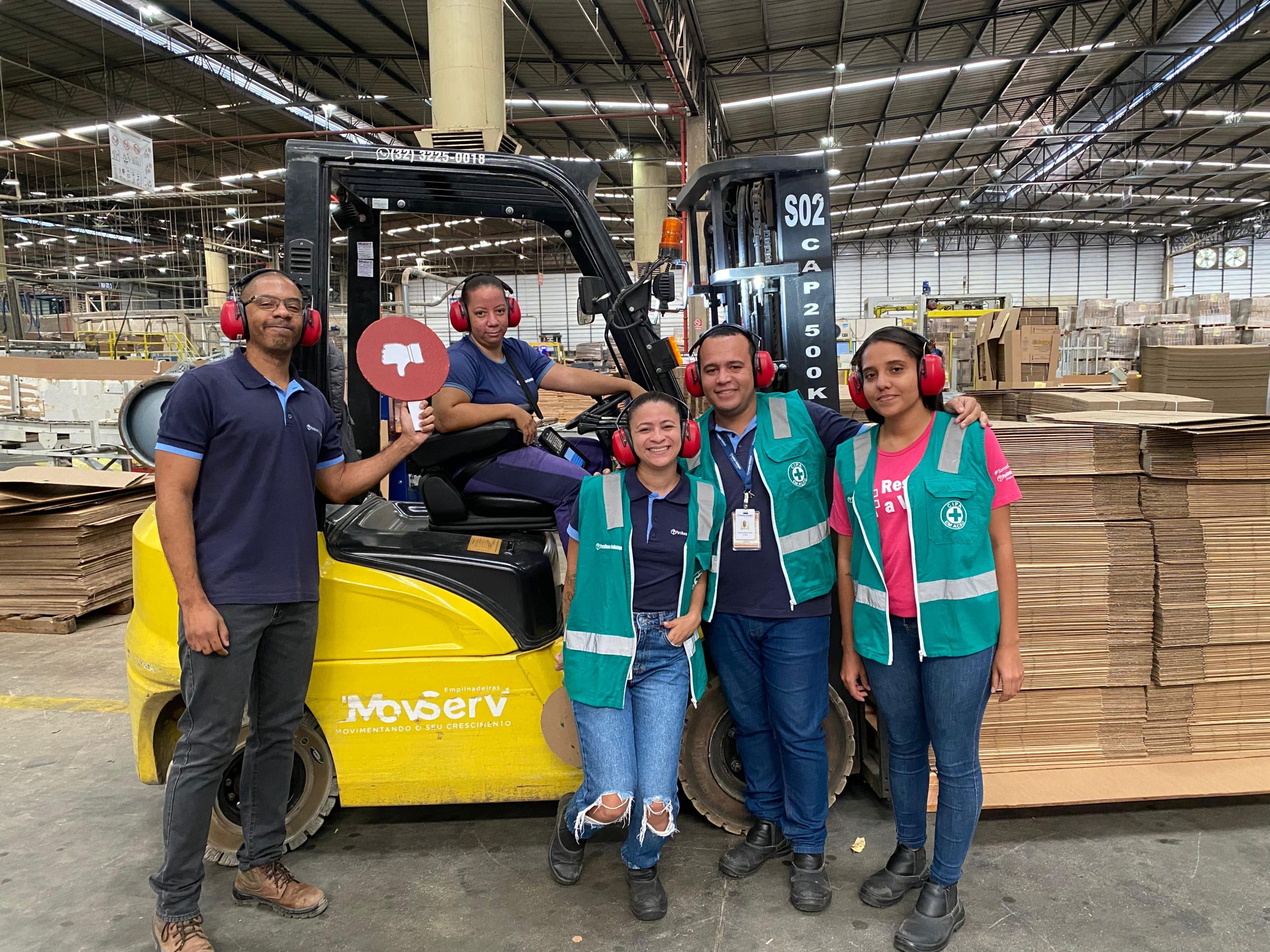 Paraibuna Embalagens realiza mês de prevenção aos acidentes de trabalho com campanhas educativas