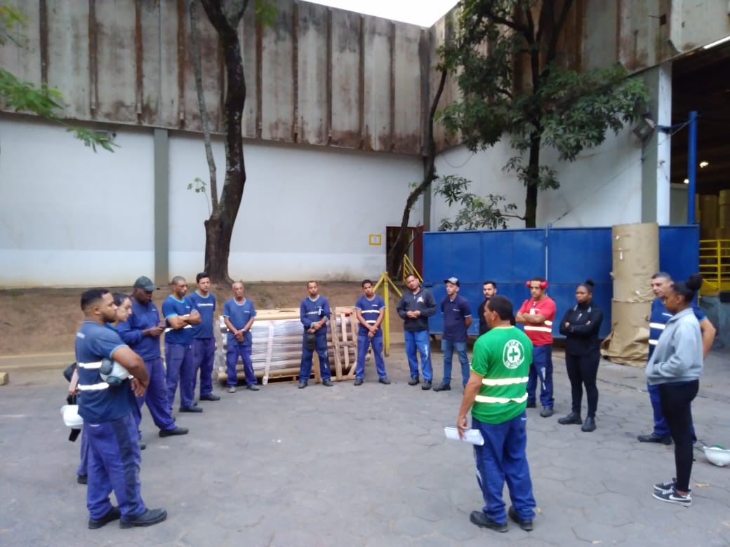 Paraibuna Embalagens realiza mês de prevenção aos acidentes de trabalho com campanhas educativas