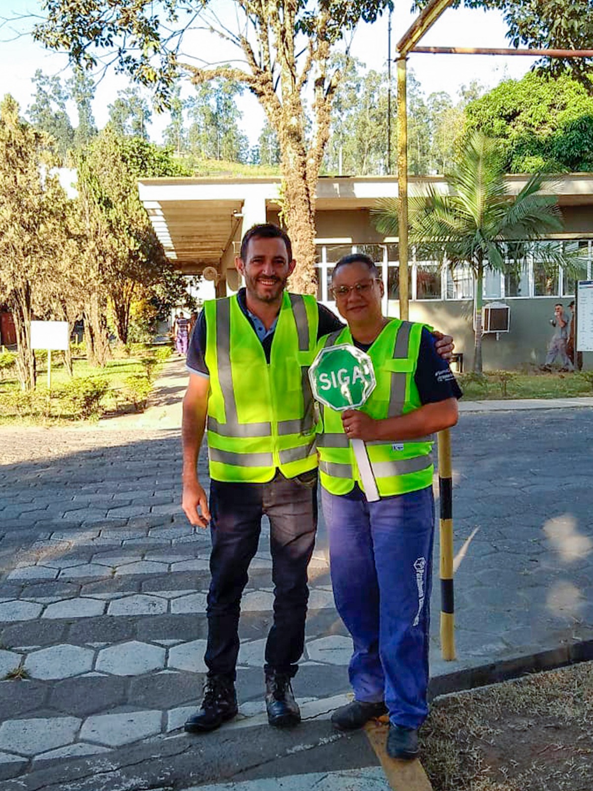 Campanha Maio Amarelo alerta para segurança no trânsito com o tema "Paz no trânsito começa por você"