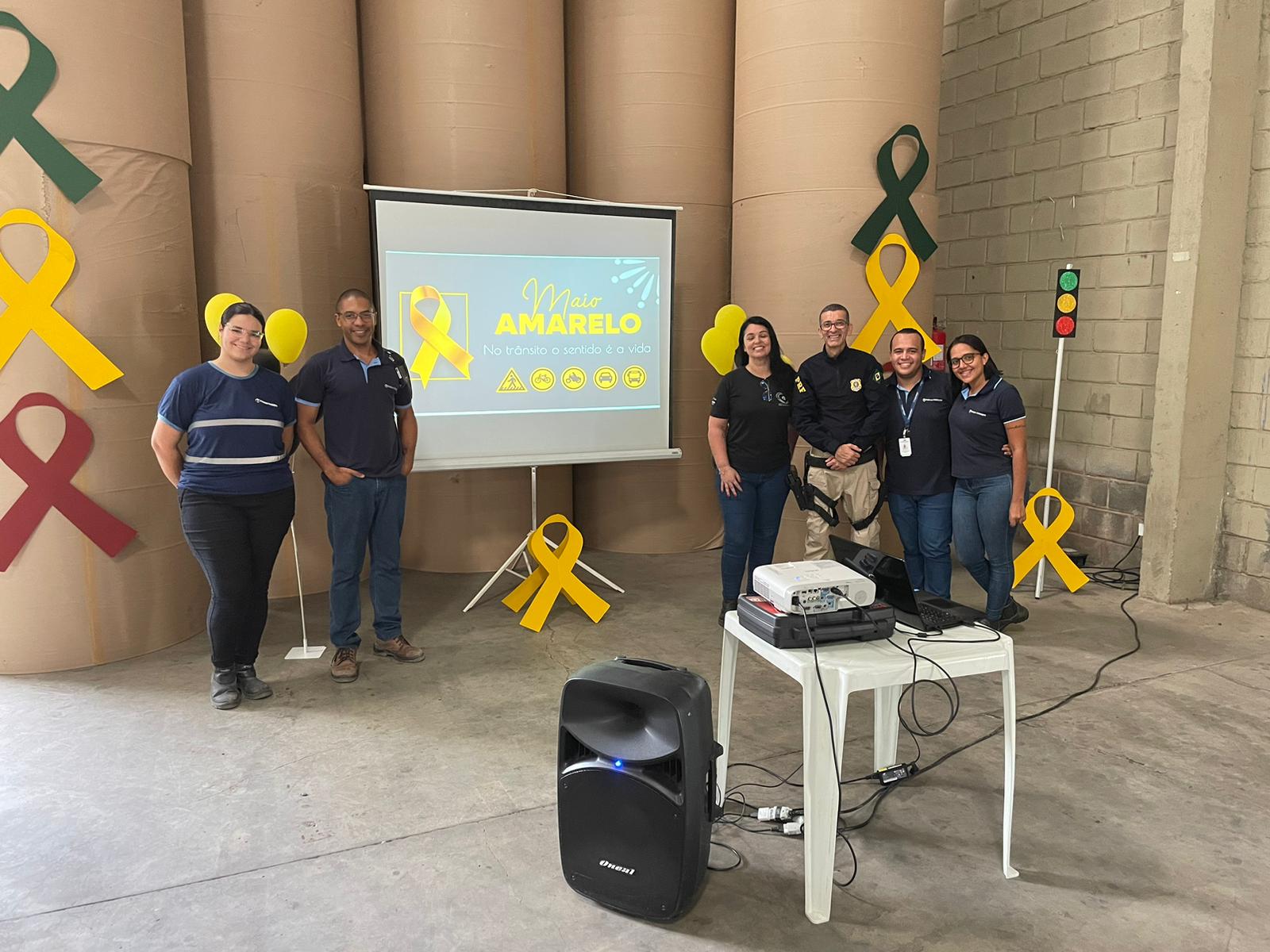 Campanha Maio Amarelo alerta para segurança no trânsito com o tema "Paz no trânsito começa por você"
