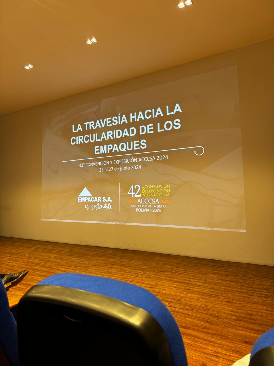 Paraibuna Embalagens participa da Convención & Exposición Internacional ACCCSA 2024 em Santa Cruz de la Sierra