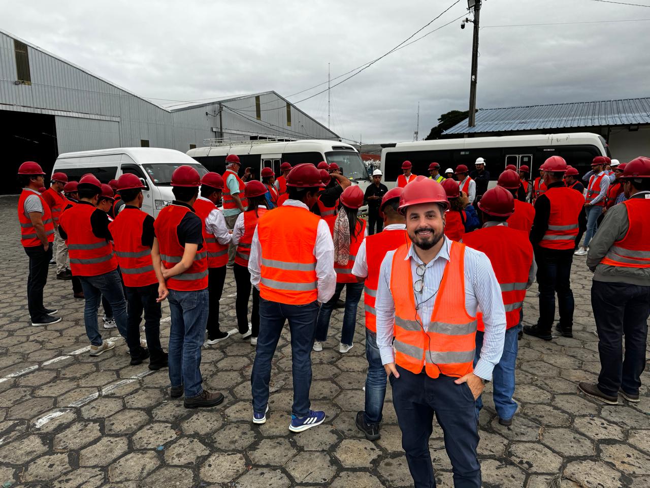 Paraibuna Embalagens participa da Convención & Exposición Internacional ACCCSA 2024 em Santa Cruz de la Sierra