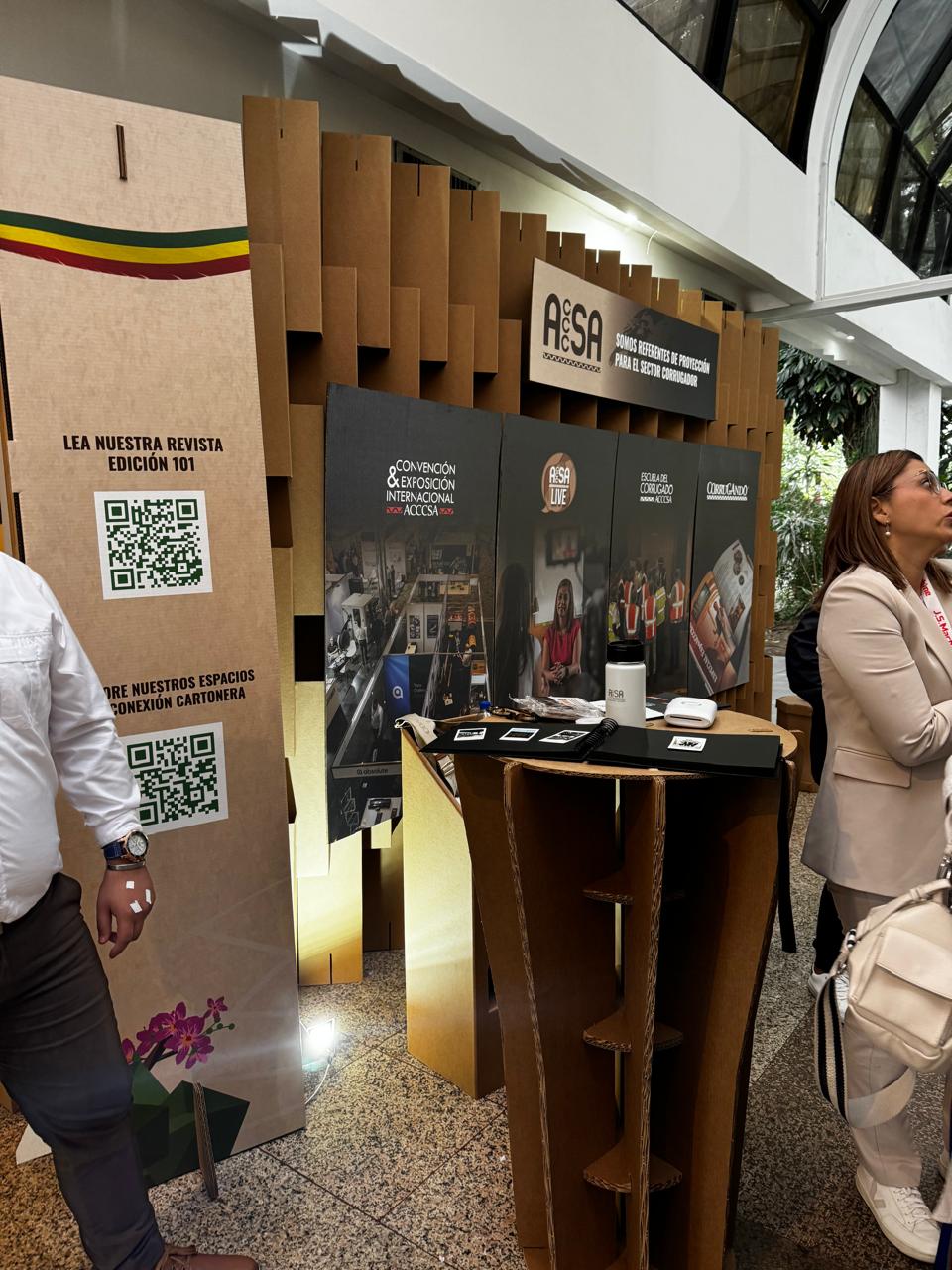 Paraibuna Embalagens participa da Convención & Exposición Internacional ACCCSA 2024 em Santa Cruz de la Sierra