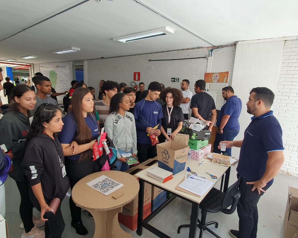 Paraibuna Embalagens participa da Feira da Oportunidade promovida pelo SINPAPEL